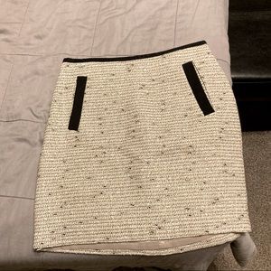 ‼️ON SALE‼️ Banana Republic Mini Skirt 🖤